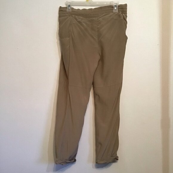 Aritzia Wilfred 100% Silk Marias Pant Taupe - Picture 6 of 13